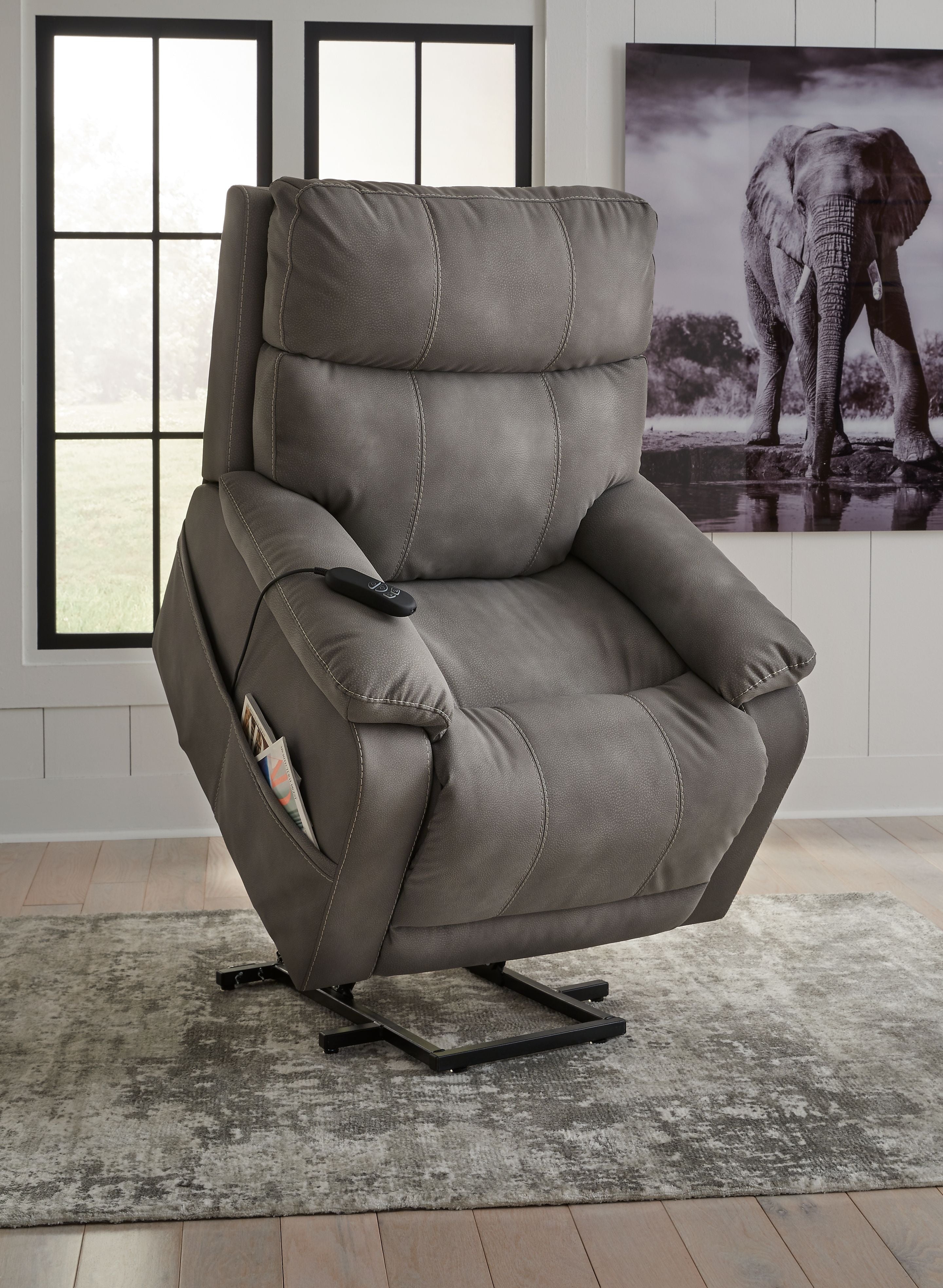 Next-Gen Durapella - Power Lift Recliner