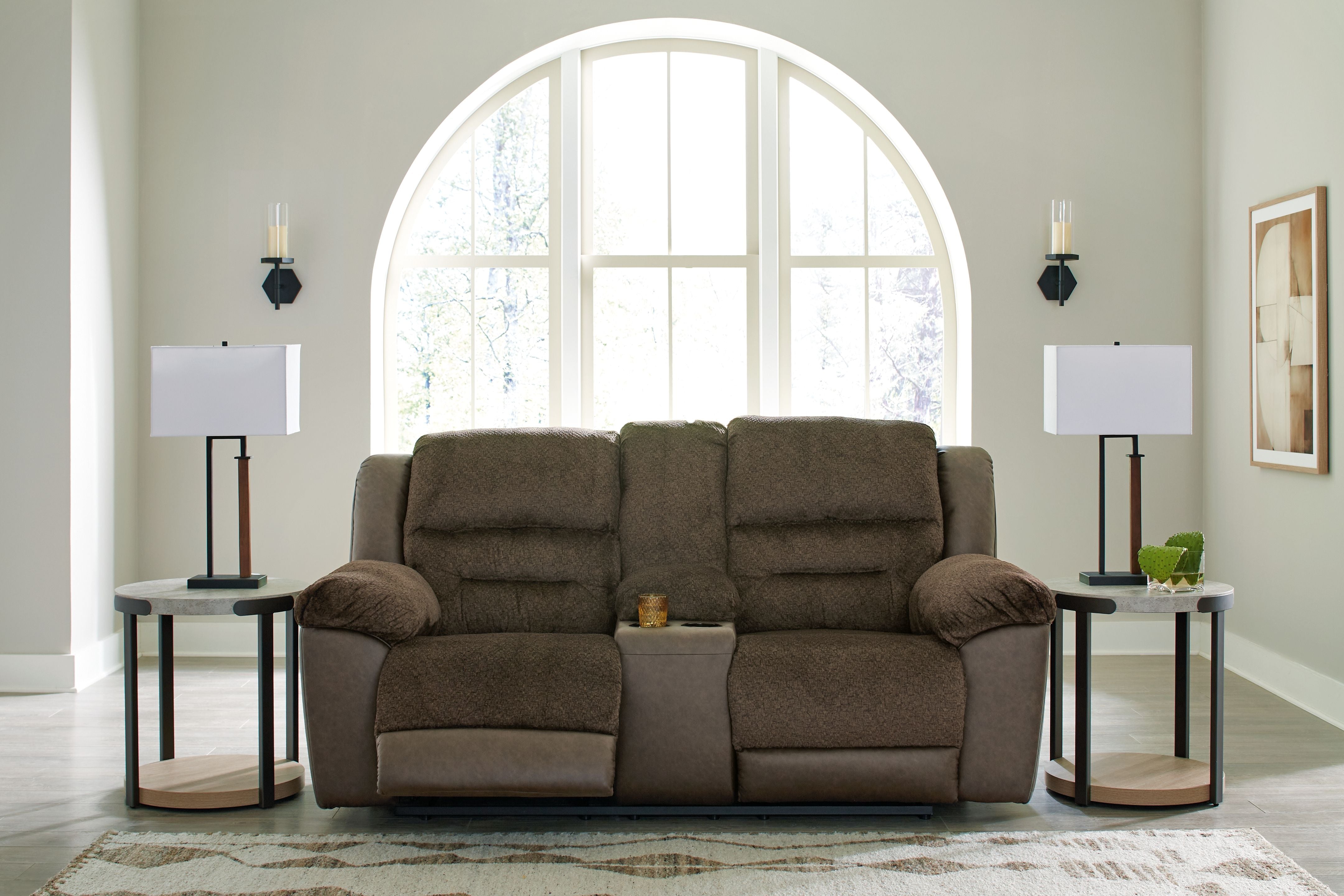 Dorman - Chocolate - Dbl Reclining Loveseat with Console