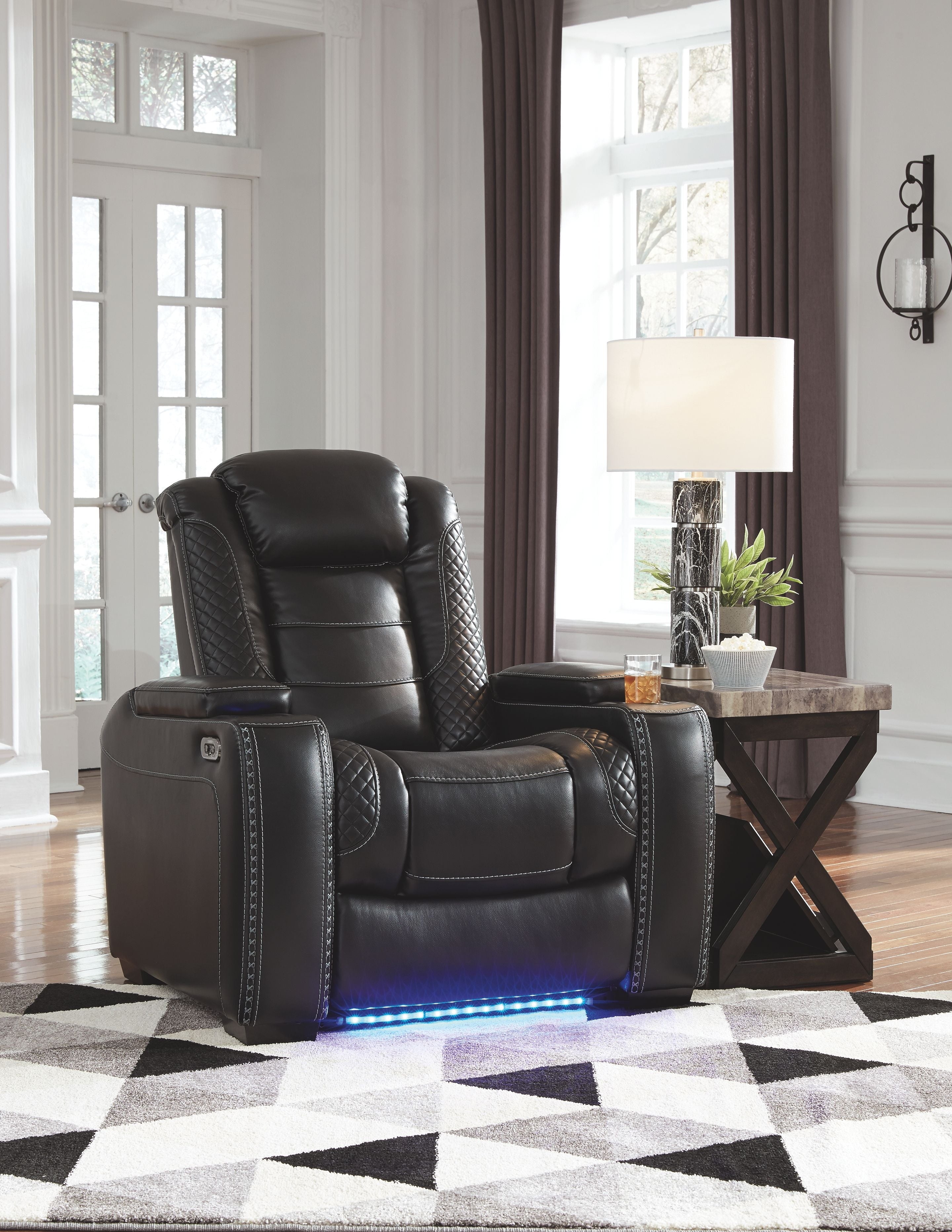 Party Time - Power Recliner