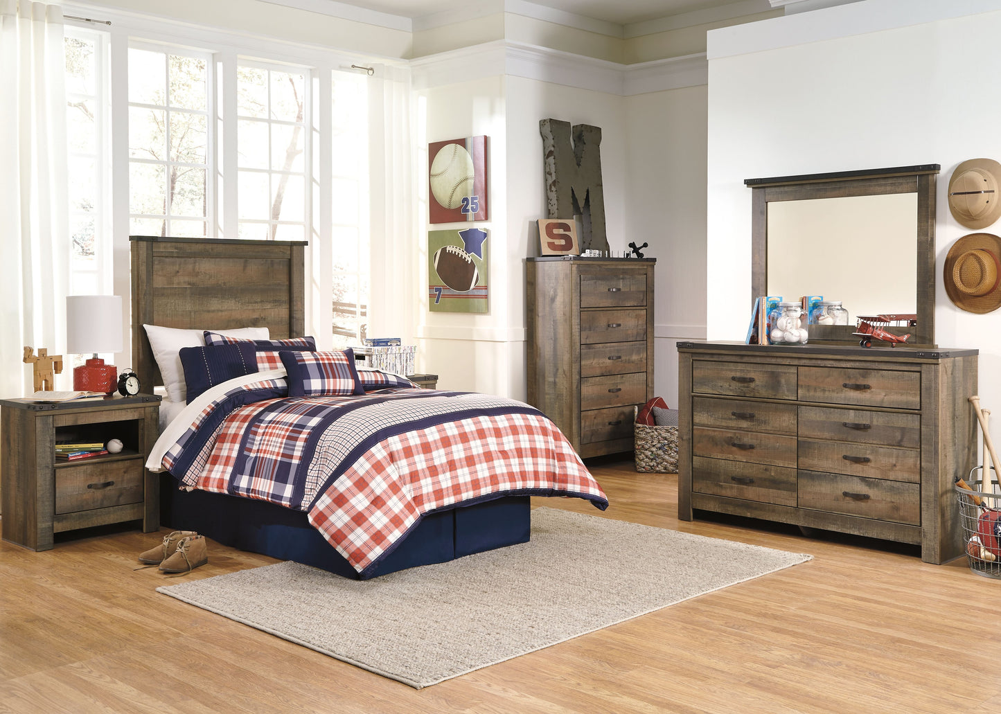 Trinell - Brown - Five Drawer Chest