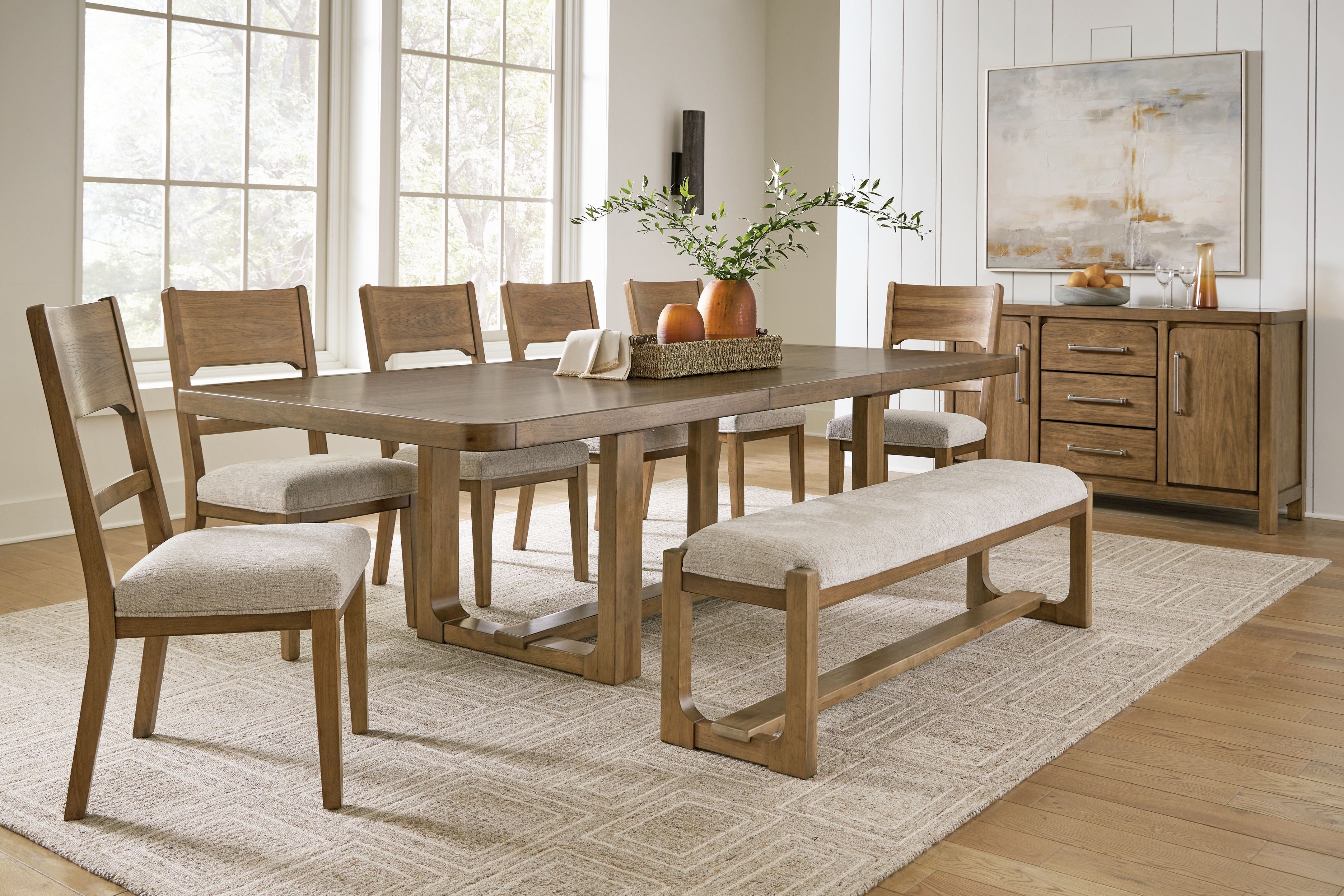 Cabalynn - Dining Room Set