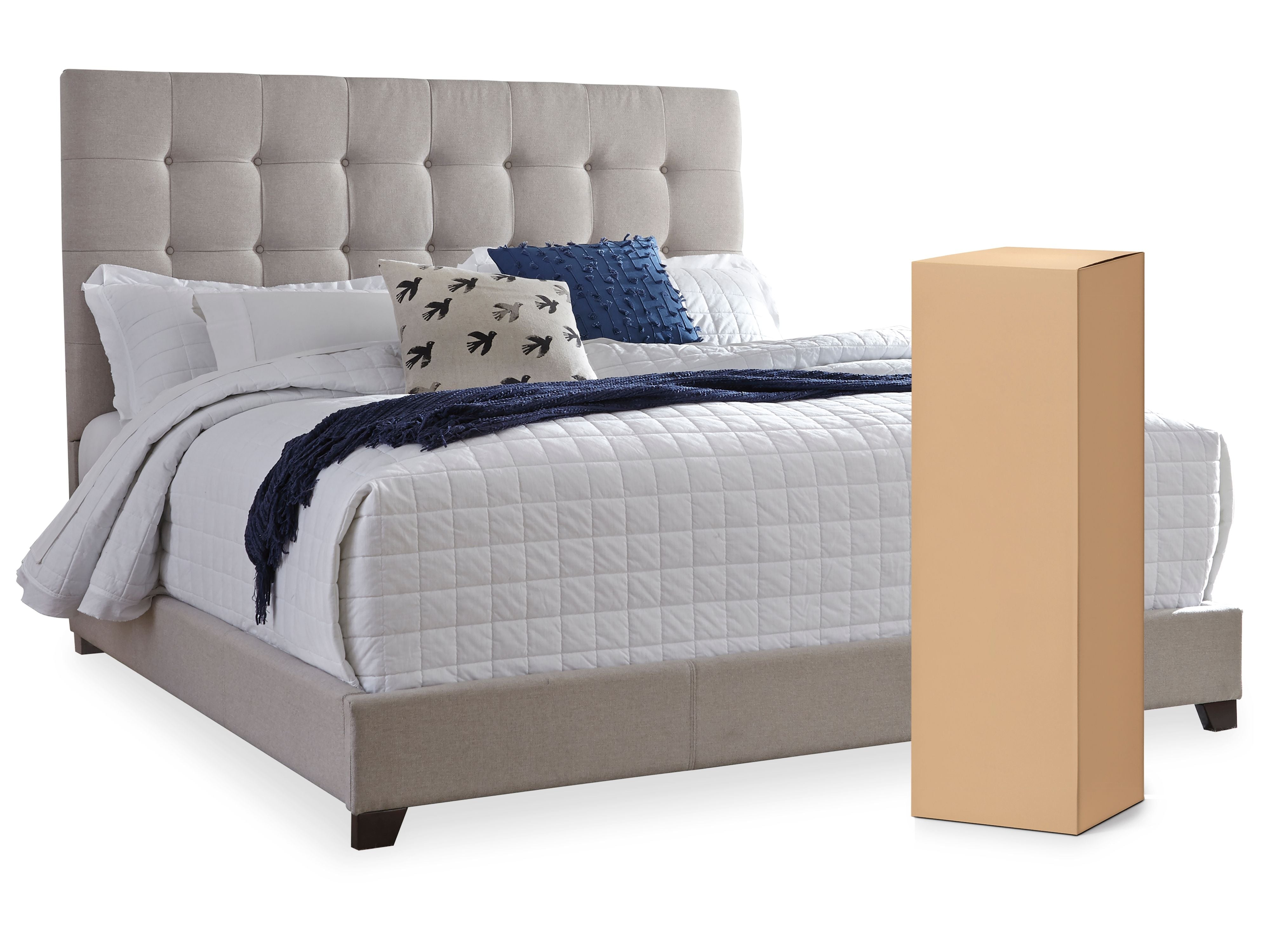 Dolante - Upholstered Bed