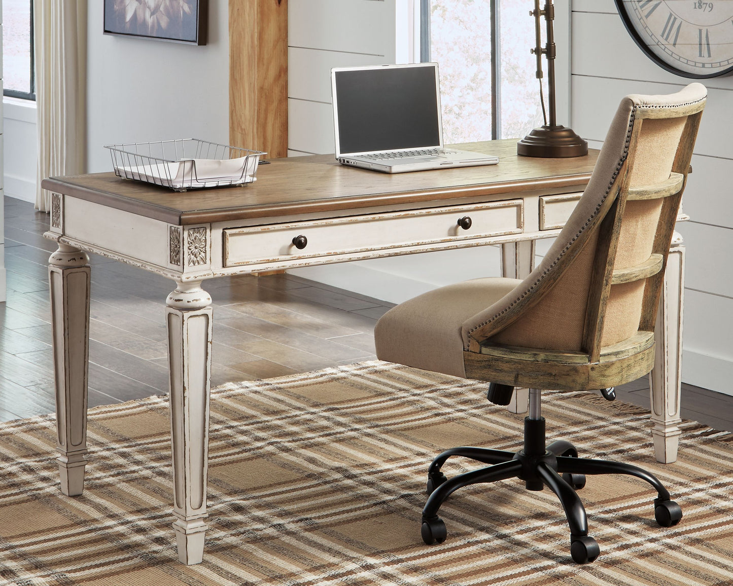 Realyn - Light Brown - Home Office Desk