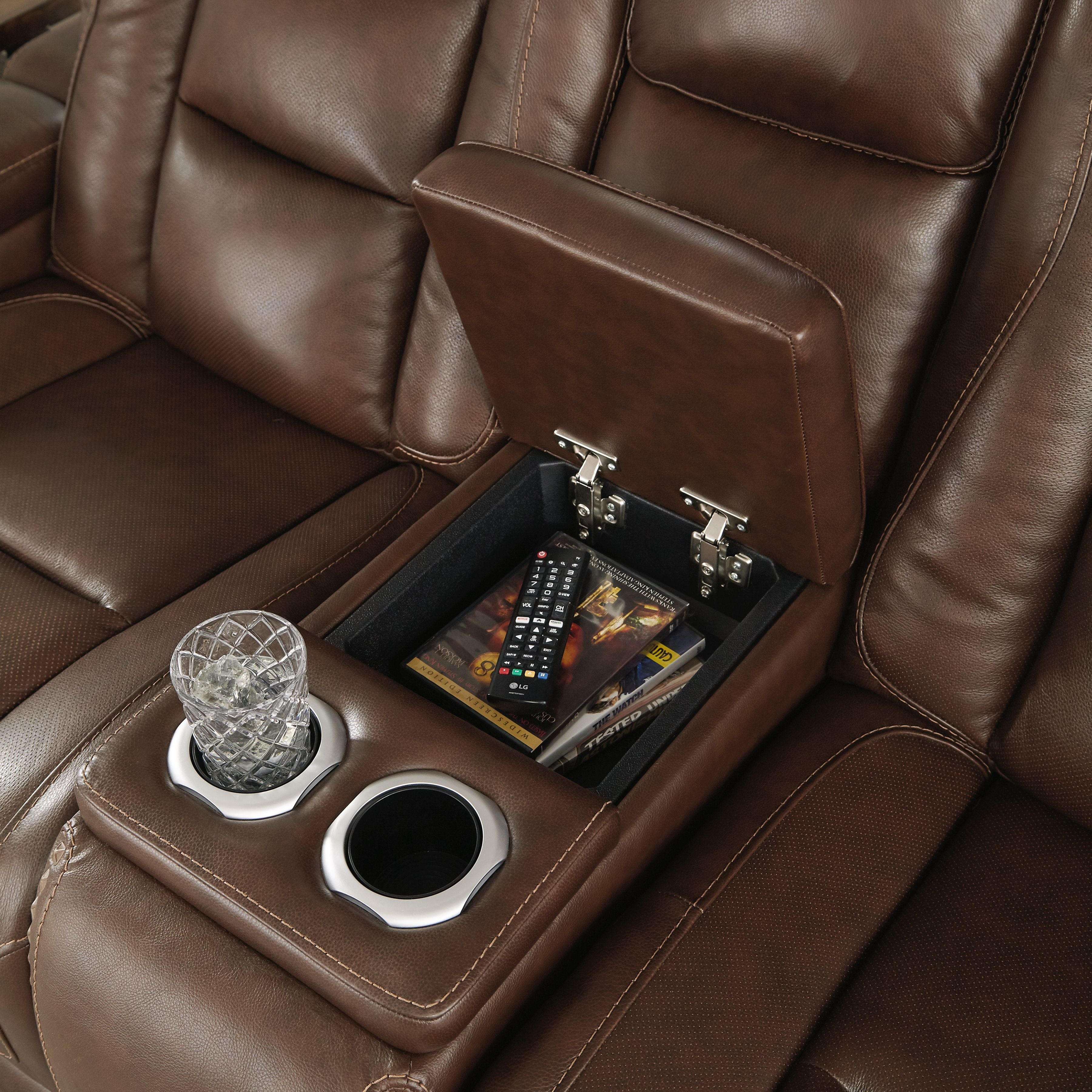 The Man-Den - Power Reclining Loveseat