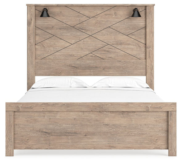 Senniberg - Panel Bed With Sconces