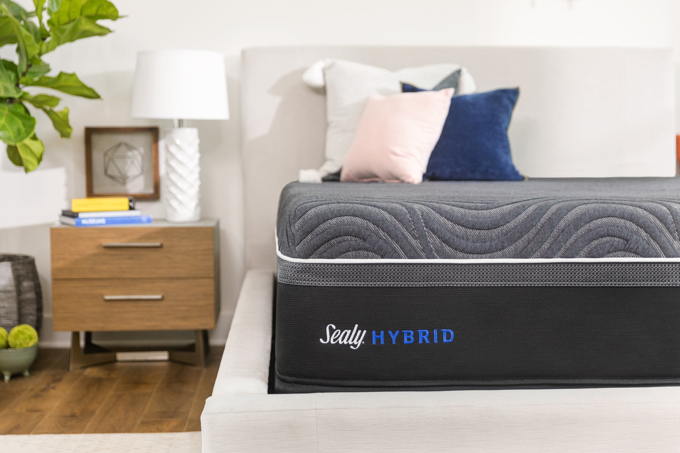 Sealy-Hybrid Premium Series-Silver Chill Plush Mattress