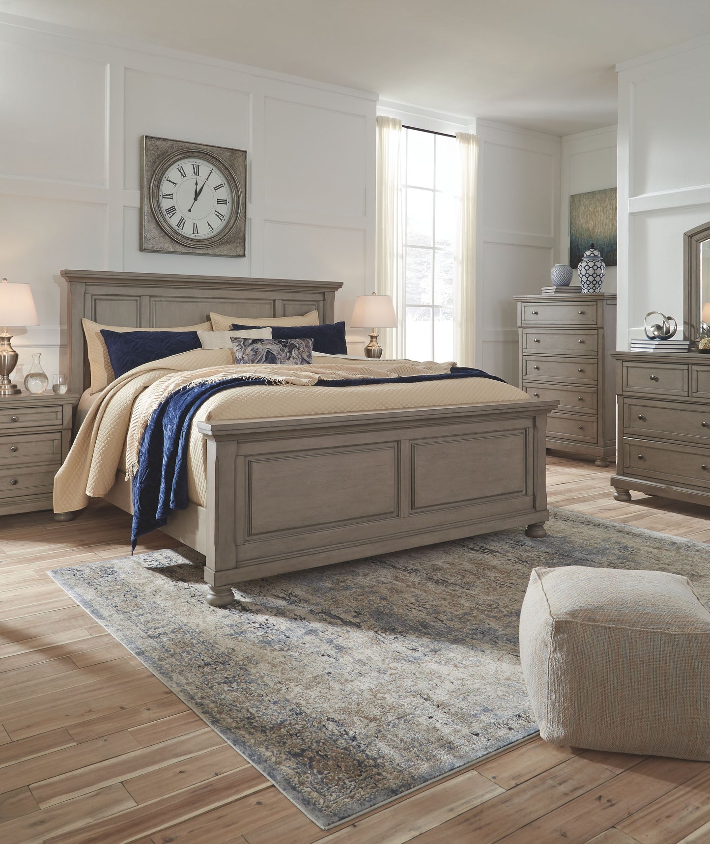 Lettner - Panel Bedroom Set