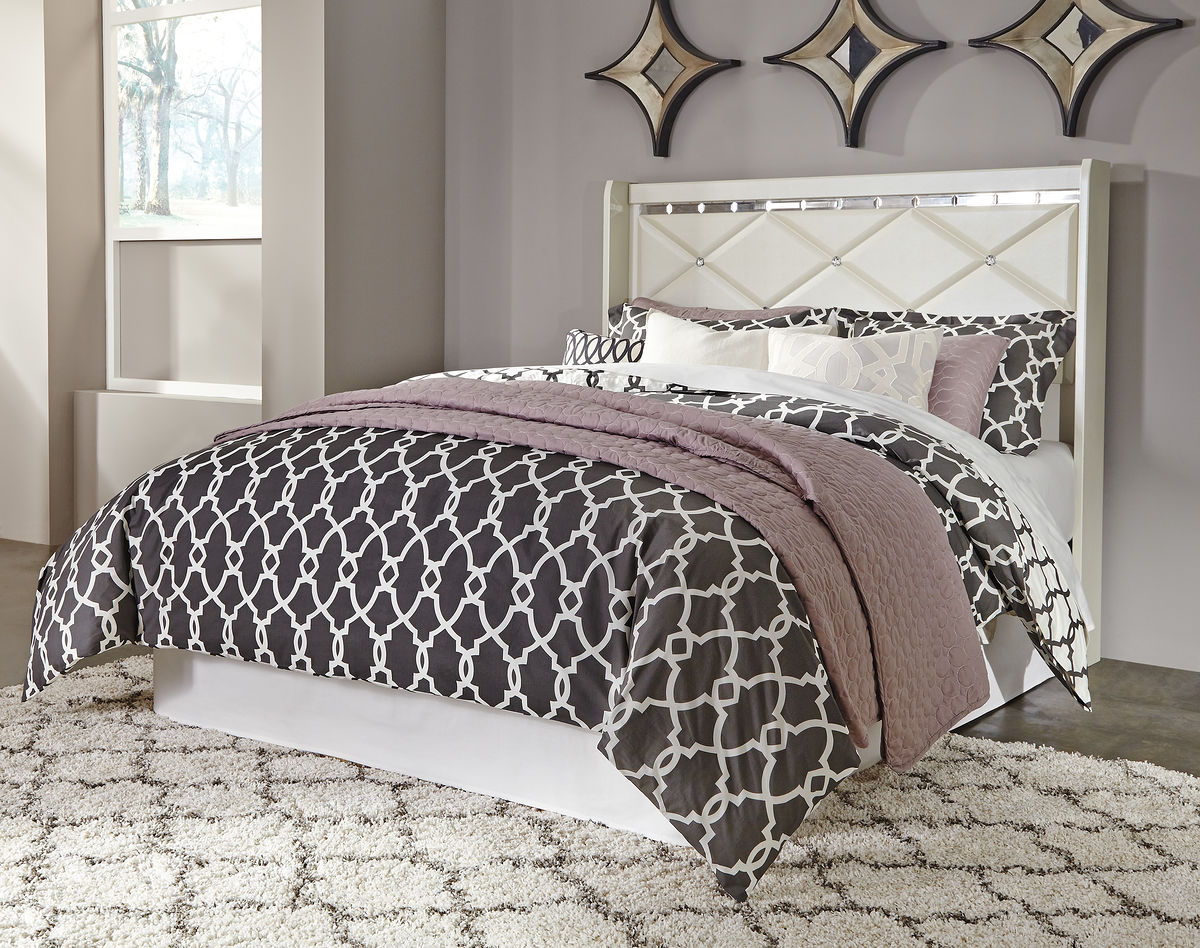 Dreamur - Champagne - Queen Panel Headboard