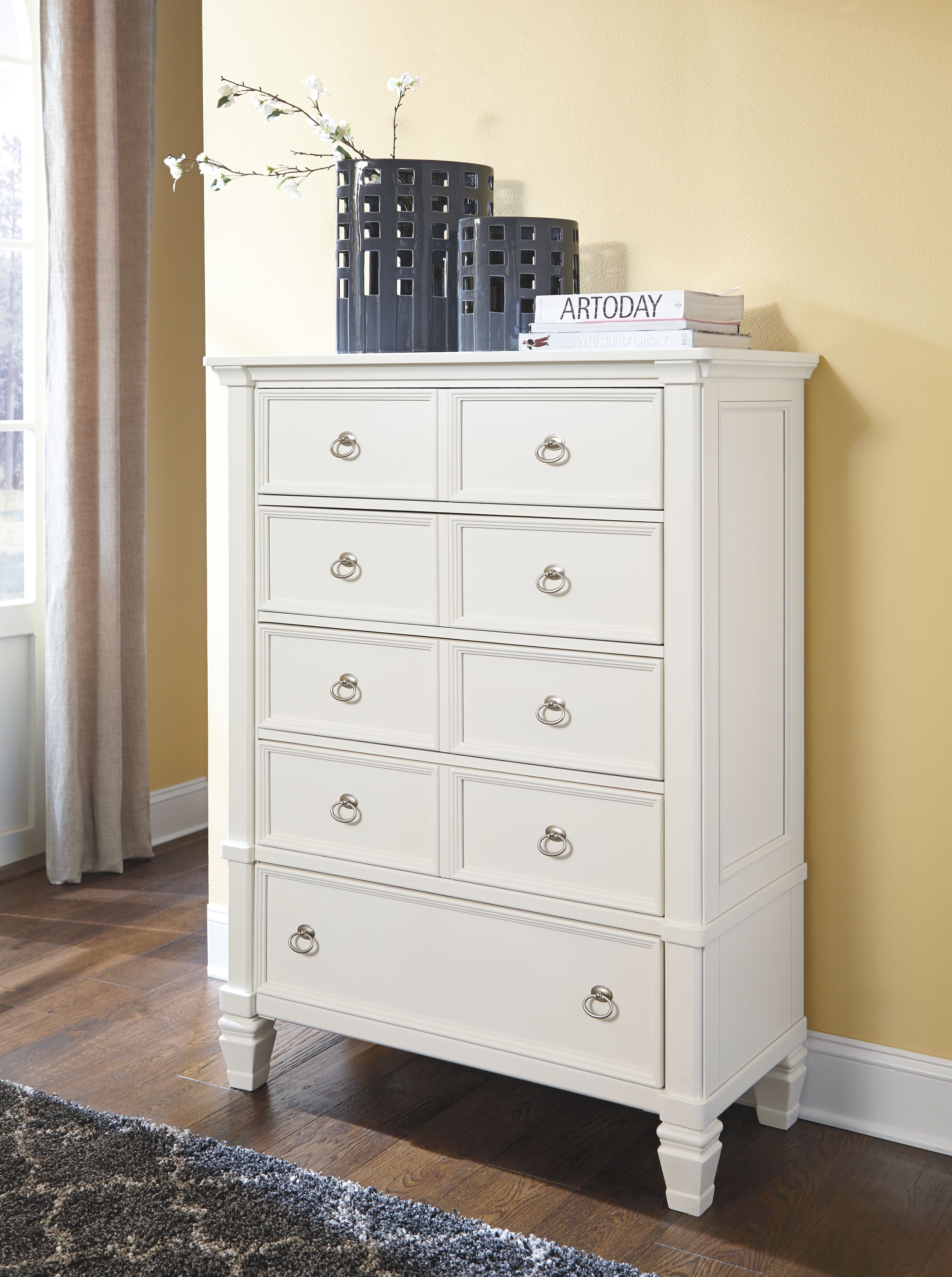 Prentice - White - Chest – Mega Furniture USA