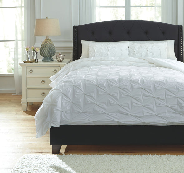Rimy - White - Queen Comforter Set
